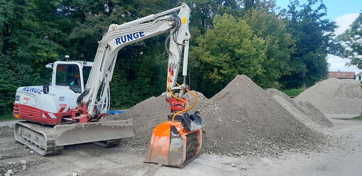 Takeuchi TB 290 mit Separatorlöffel WOLF