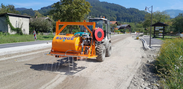 Mobilwassertank mit Hochdruckpumpe